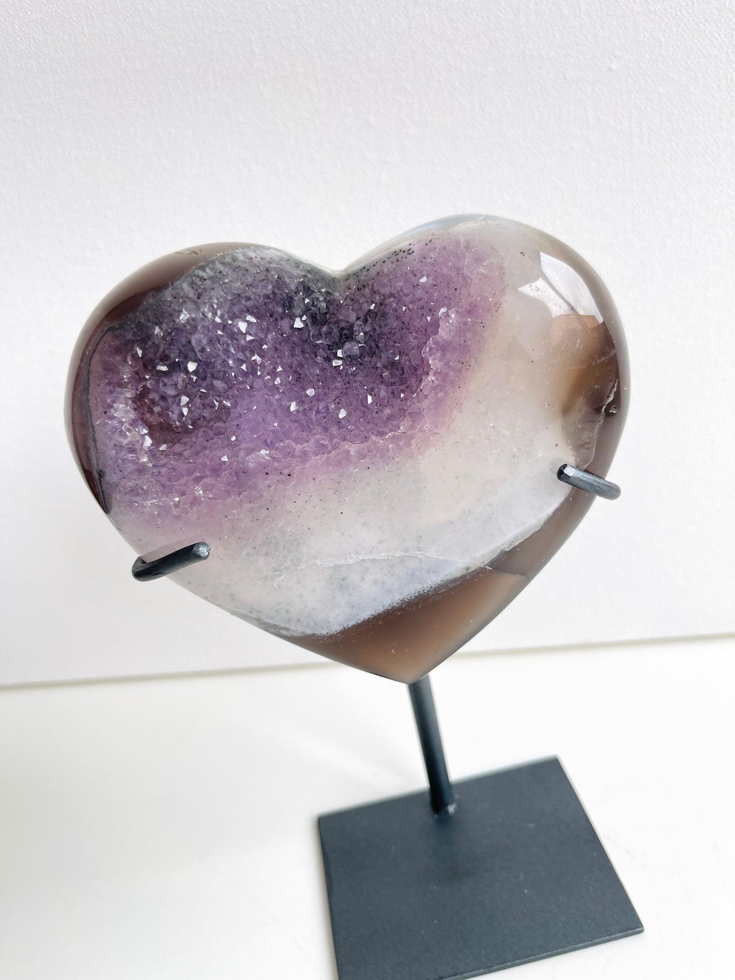 Agate Heart with Amethyst points