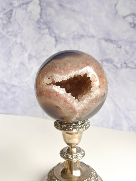 Agate Sphere with dendrites