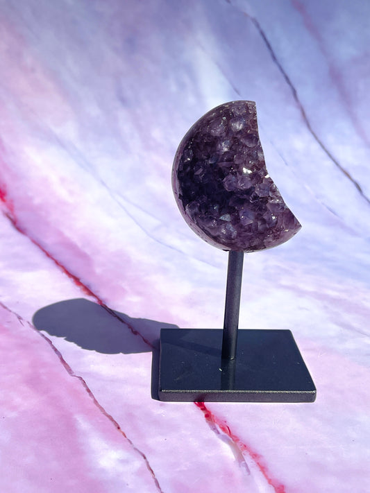 Amethyst Moon on a fixed stand